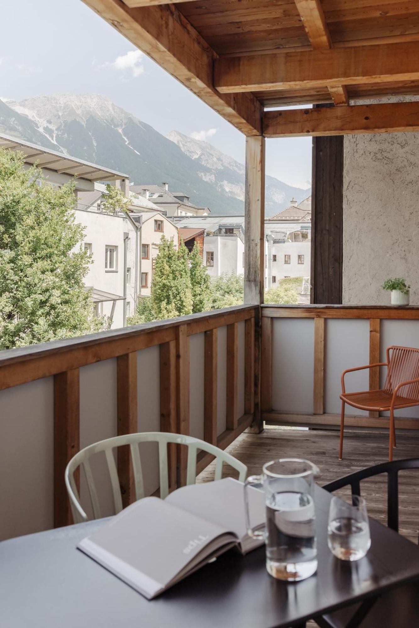 Das Gruene Haus - Boutique Apartments Ecofriendly อินส์บรุค ห้อง รูปภาพ